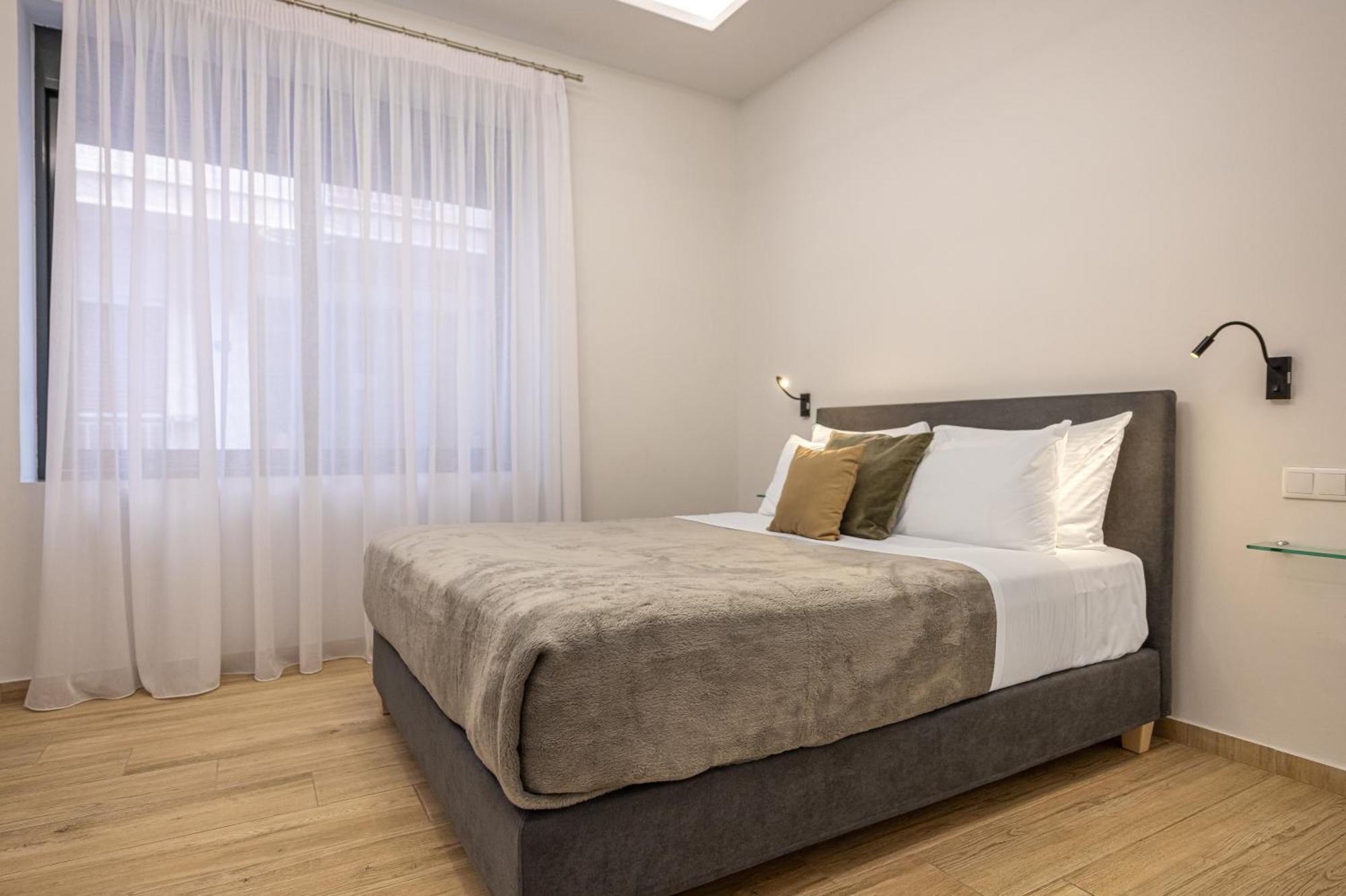 Phaedrus Living: The Nine Muses Calliope Atenas Exterior foto
